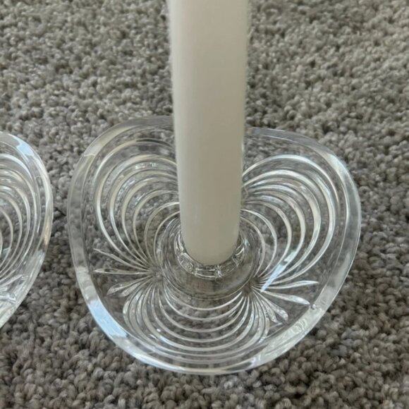 Vintage 1994 Italy 24% Lead Crystal Shell Candle Holders w/White Tapers - Picture 6 of 9